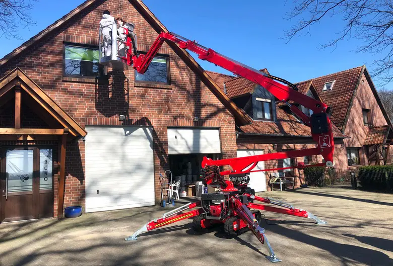 Spider lift hire for exterior painting and decorating