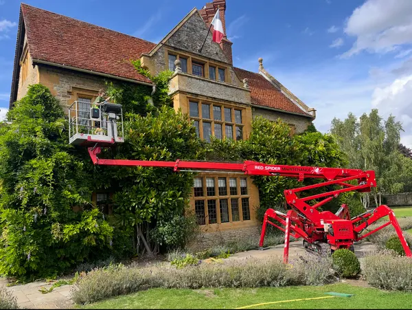 Red Spider Hire property maintenance access platform