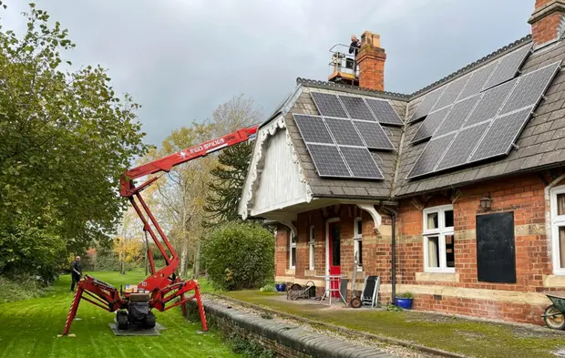 Roof solar panel inspection